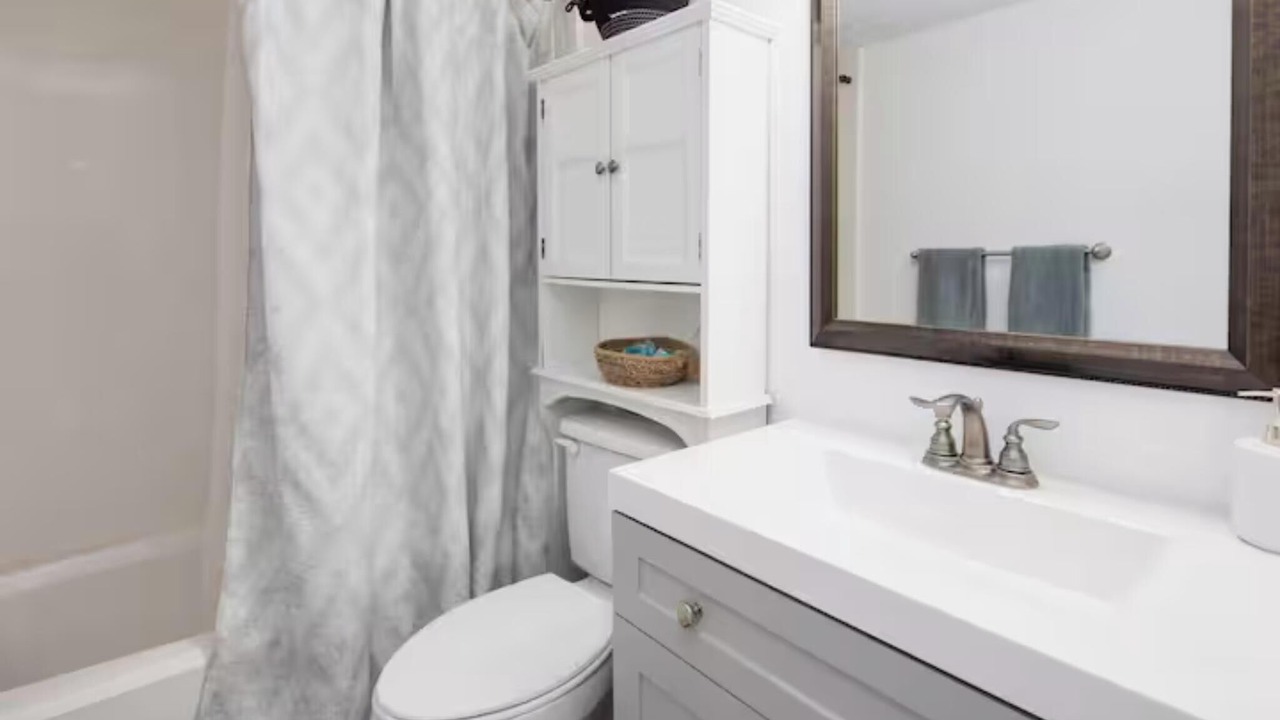 Photo of Bathroom in Southwood Valley