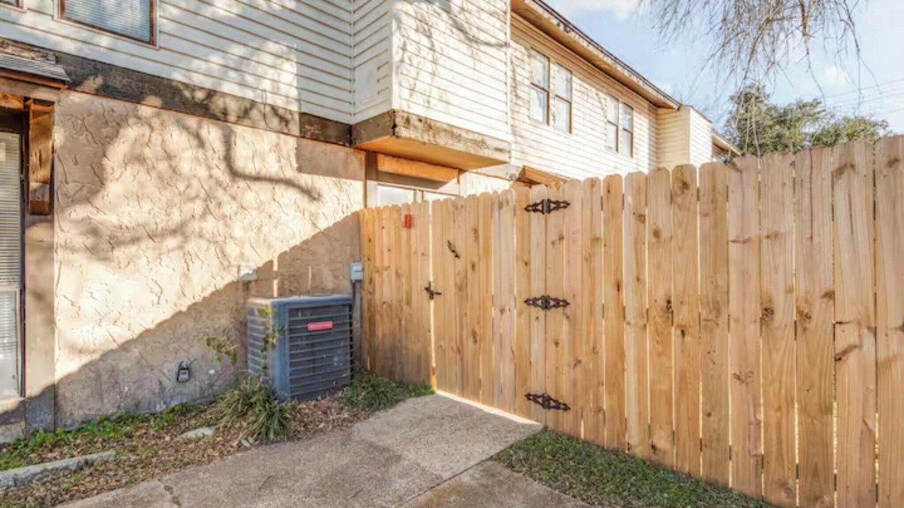 Photo of Outdoor in Southwood Valley