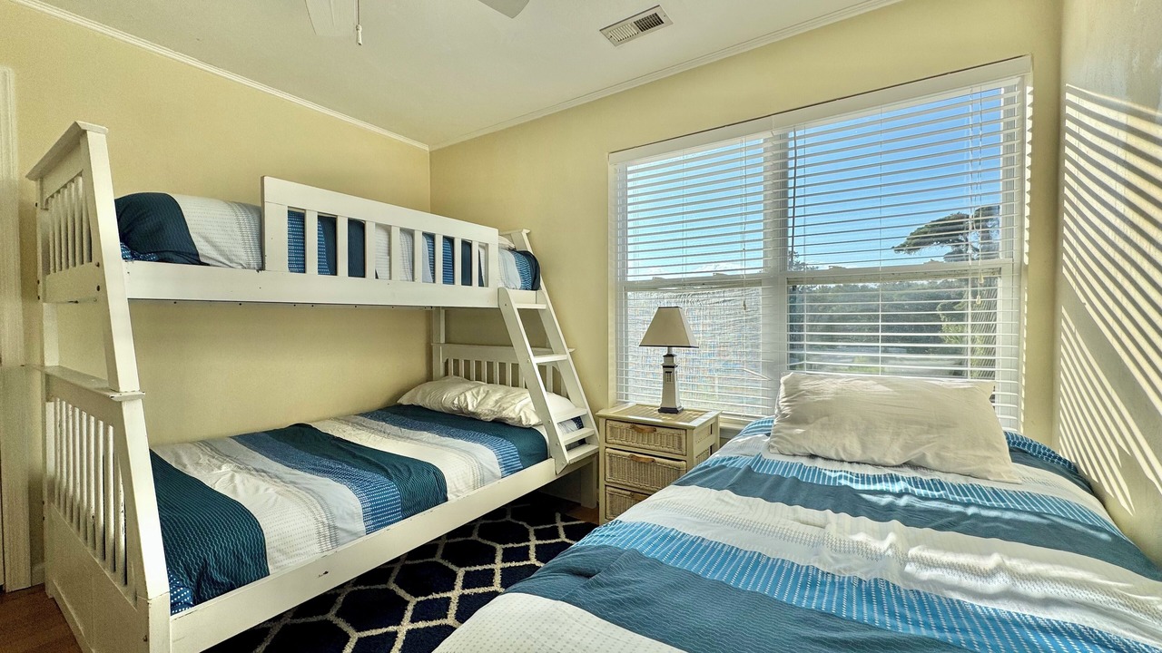 Photo of Bedroom in Corolla