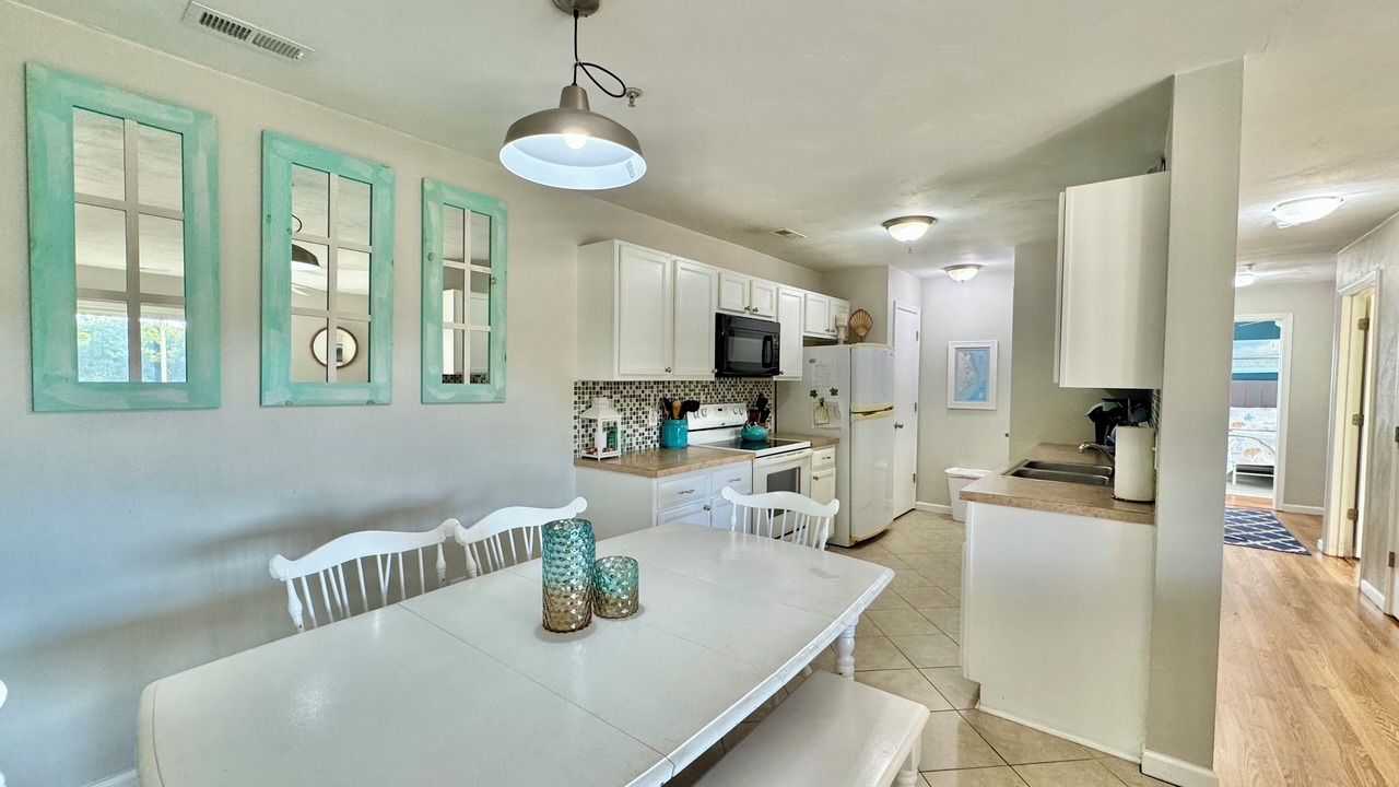 Photo of Kitchen in Corolla