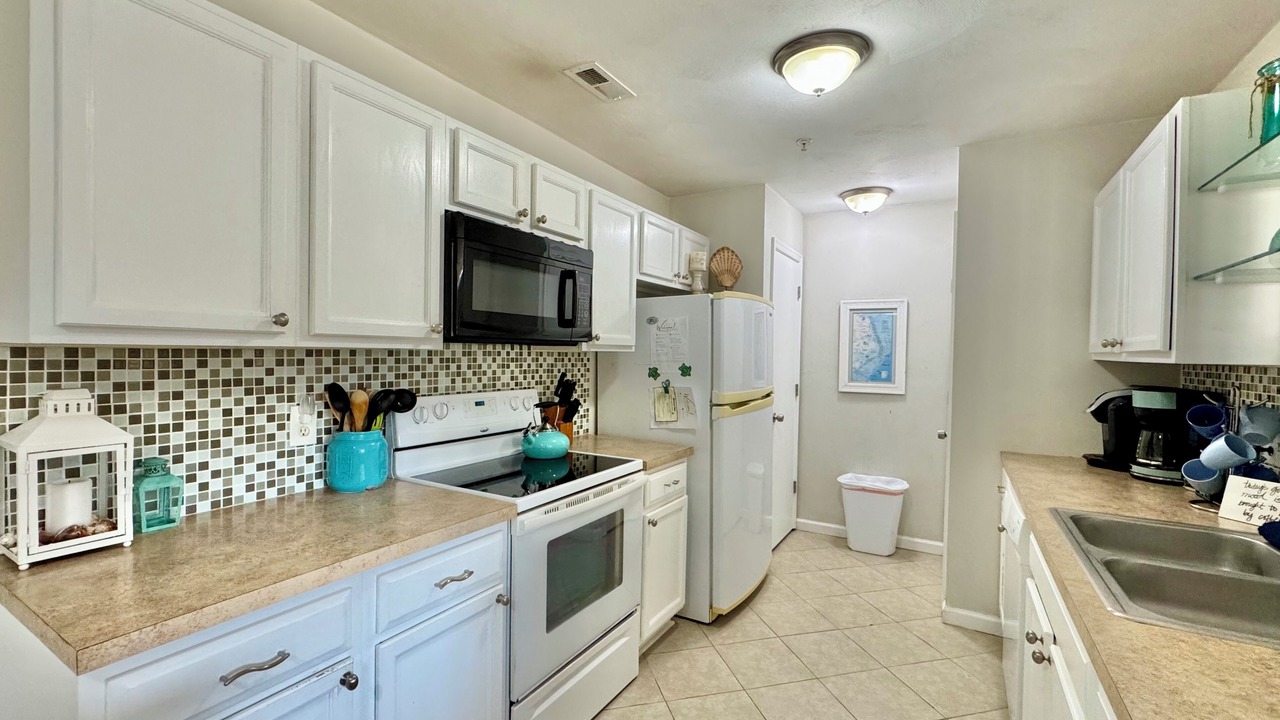 Photo of Kitchen in Corolla