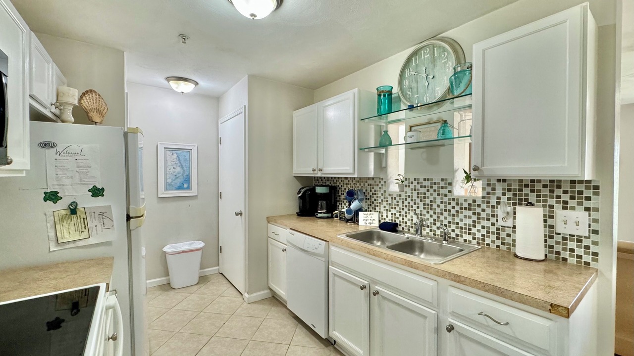 Photo of Kitchen in Corolla
