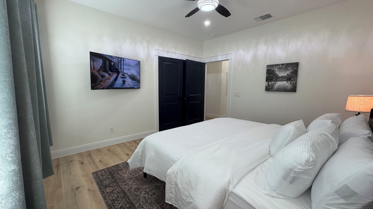 Photo of Bedroom in Cross Mountain