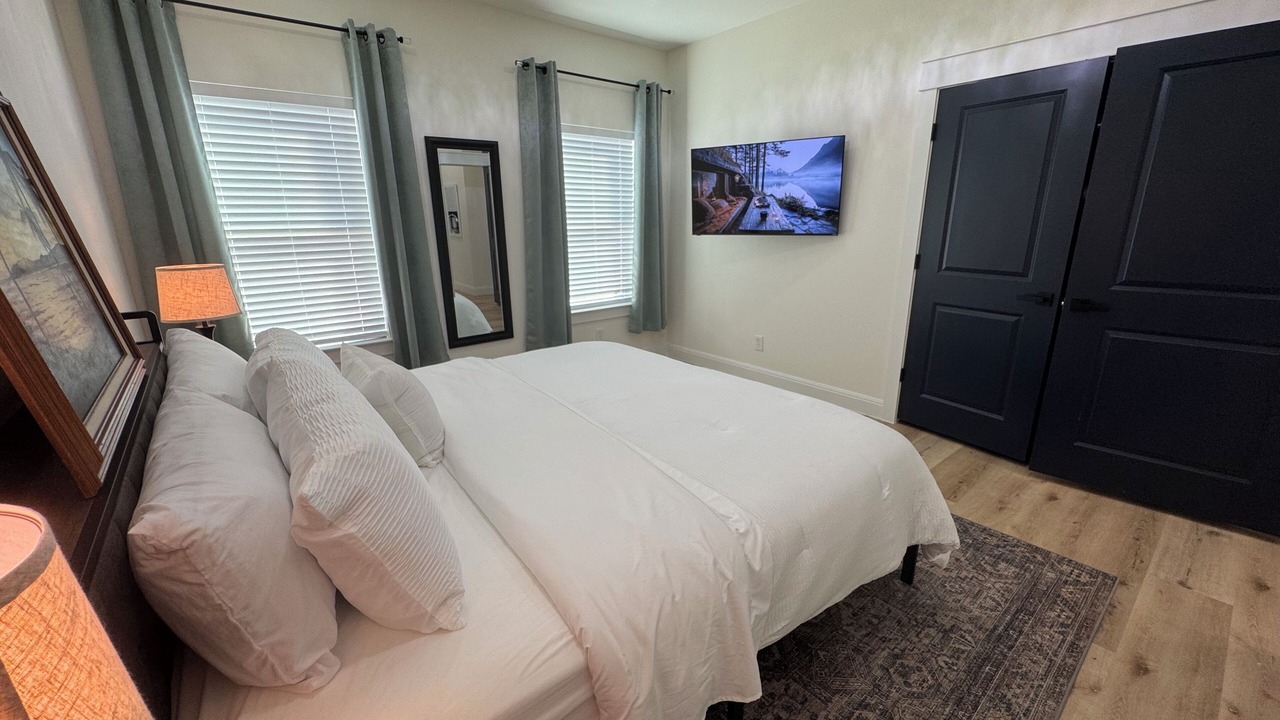Photo of Bedroom in Cross Mountain
