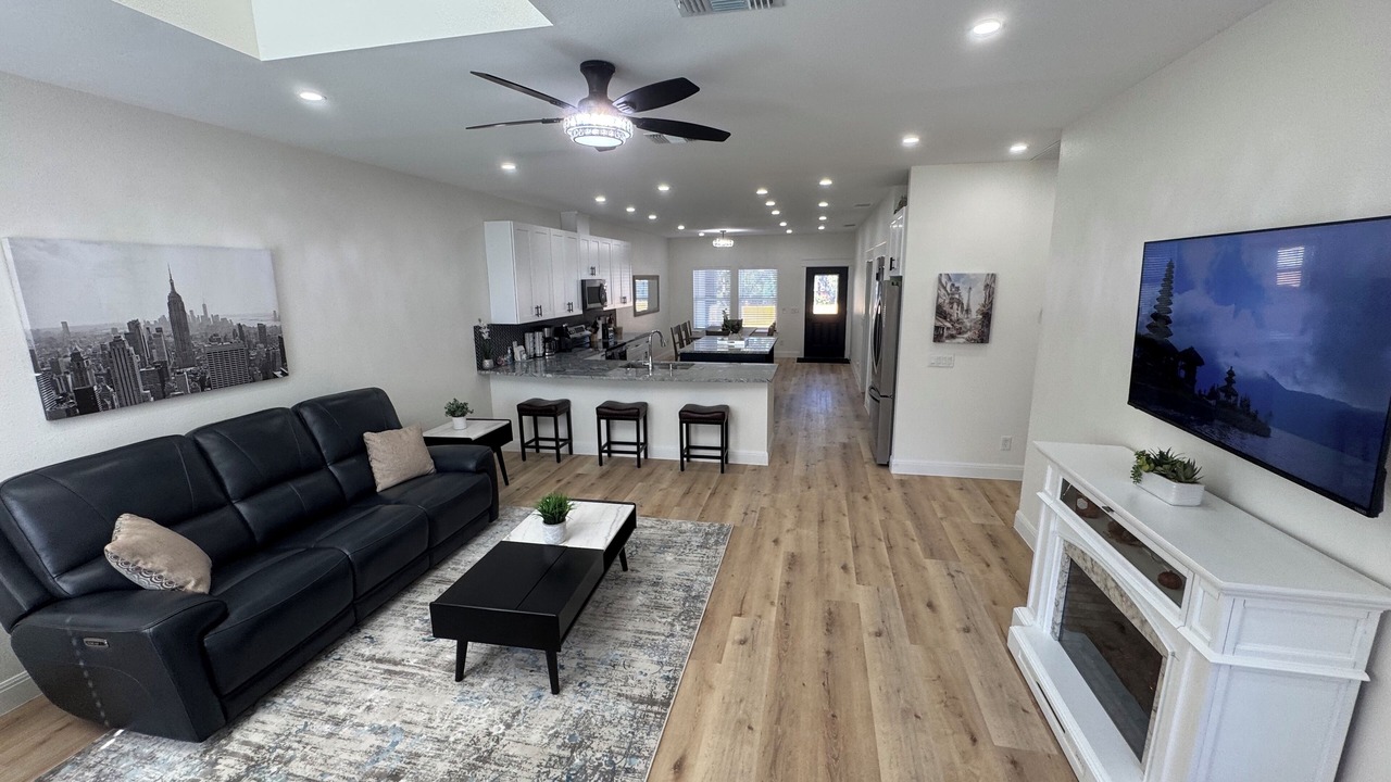 Photo of Livingroom in Cross Mountain