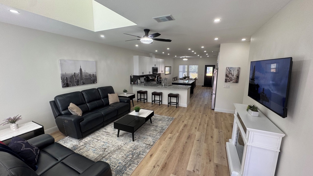 Photo of Livingroom in Cross Mountain
