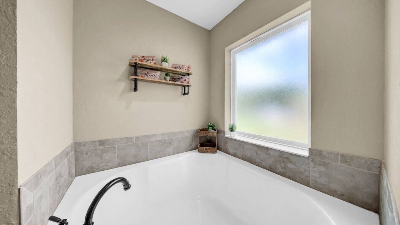Photo of Bathroom in Fellowship