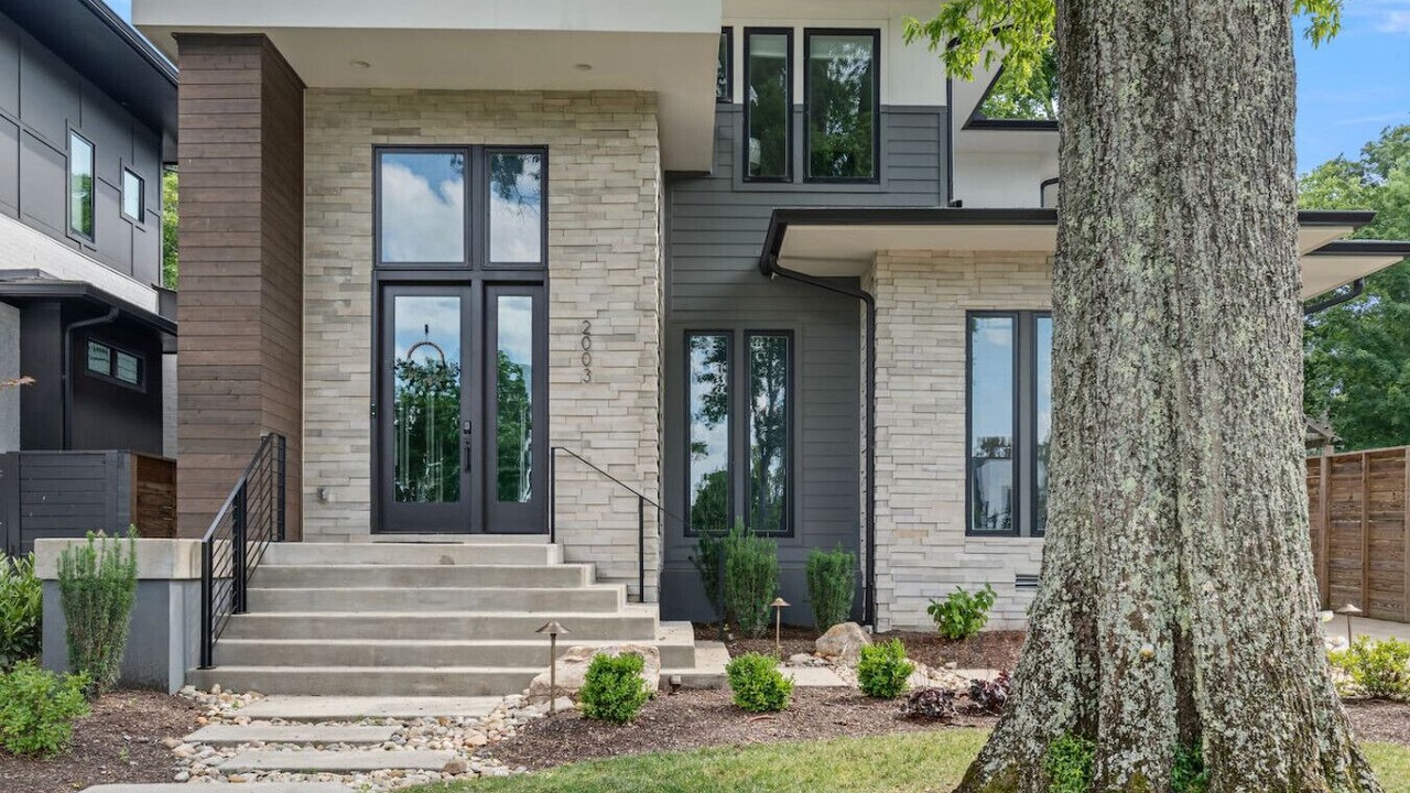 Photo of Outdoor in Green Hills