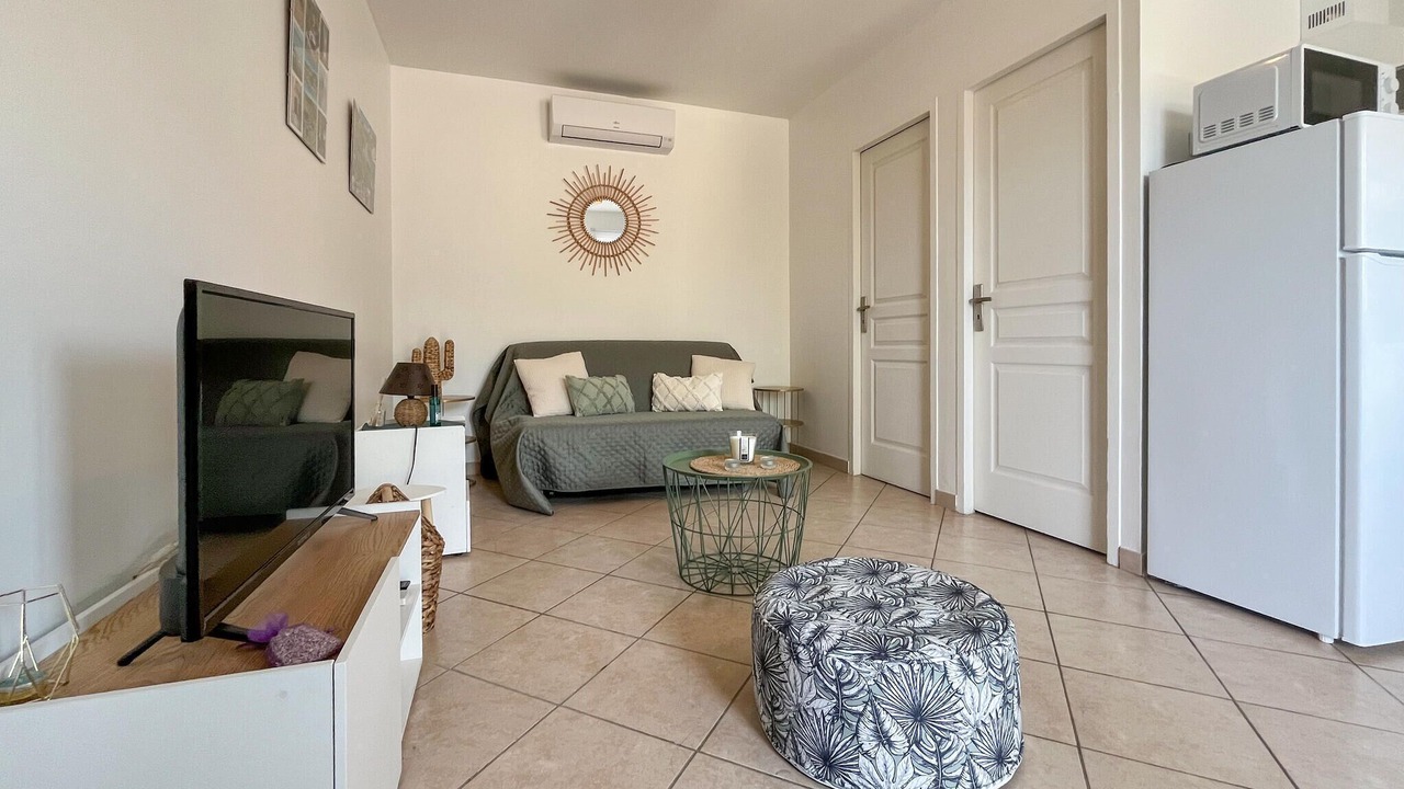 Photo of Bedroom in Saint-Martin-de-Crau