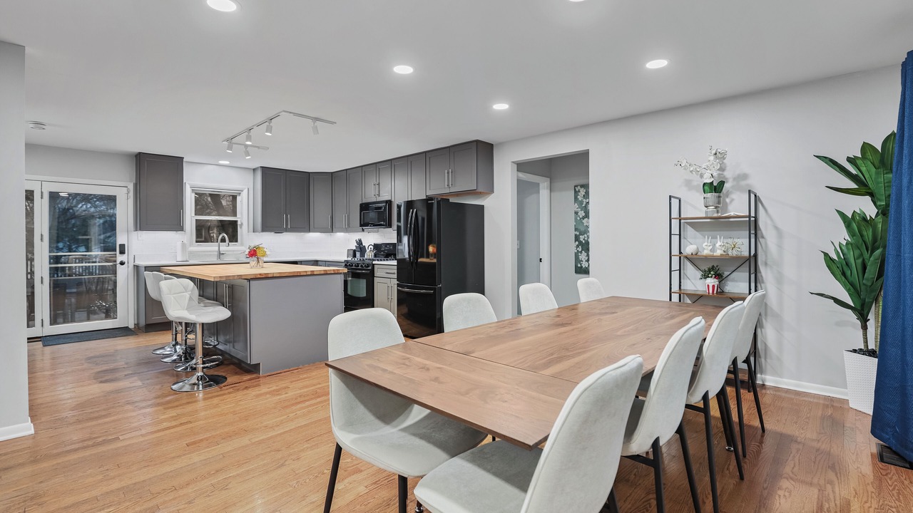 Photo of Others in Naperville