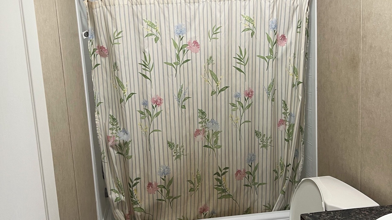 Photo of Bathroom in Hackberry