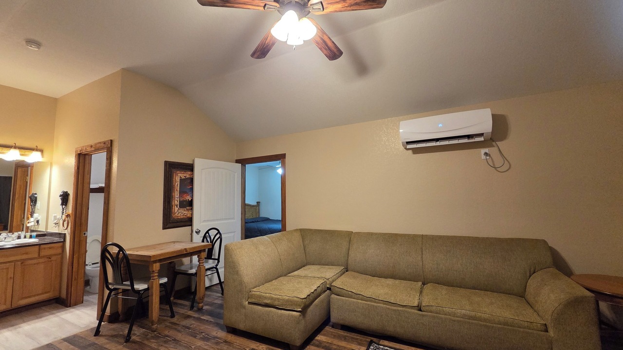 Photo of Livingroom in Floresville