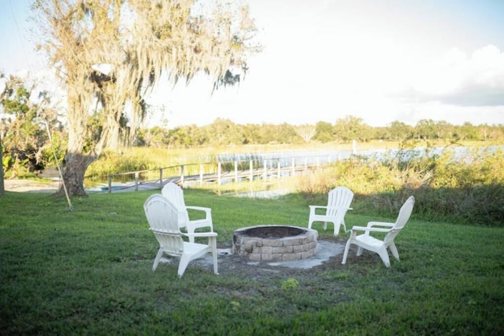 Photo of Outdoor in Groveland