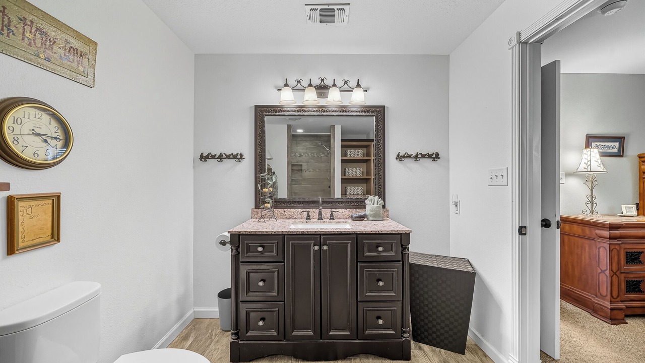 Photo of Bathroom in Lockesburg