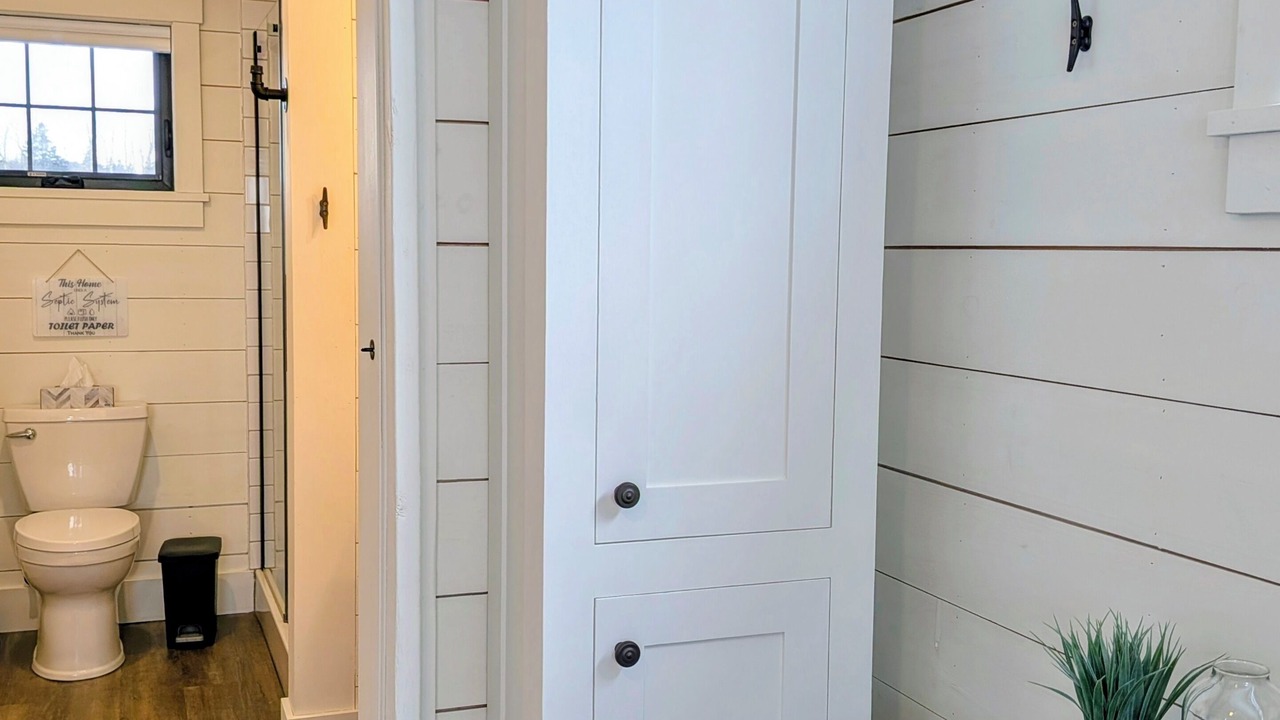 Photo of Bathroom in Ragged Island