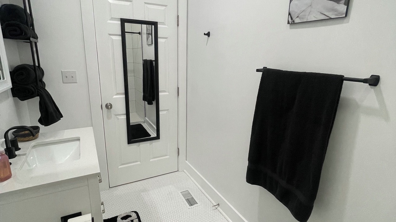 Photo of Bathroom in South Park