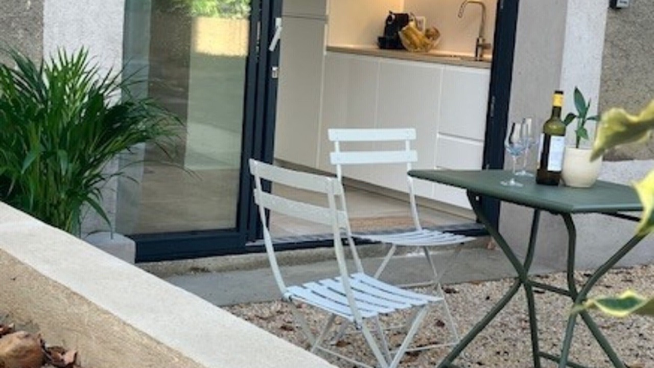 Photo of Outdoor in Charbonnieres-les-Bains