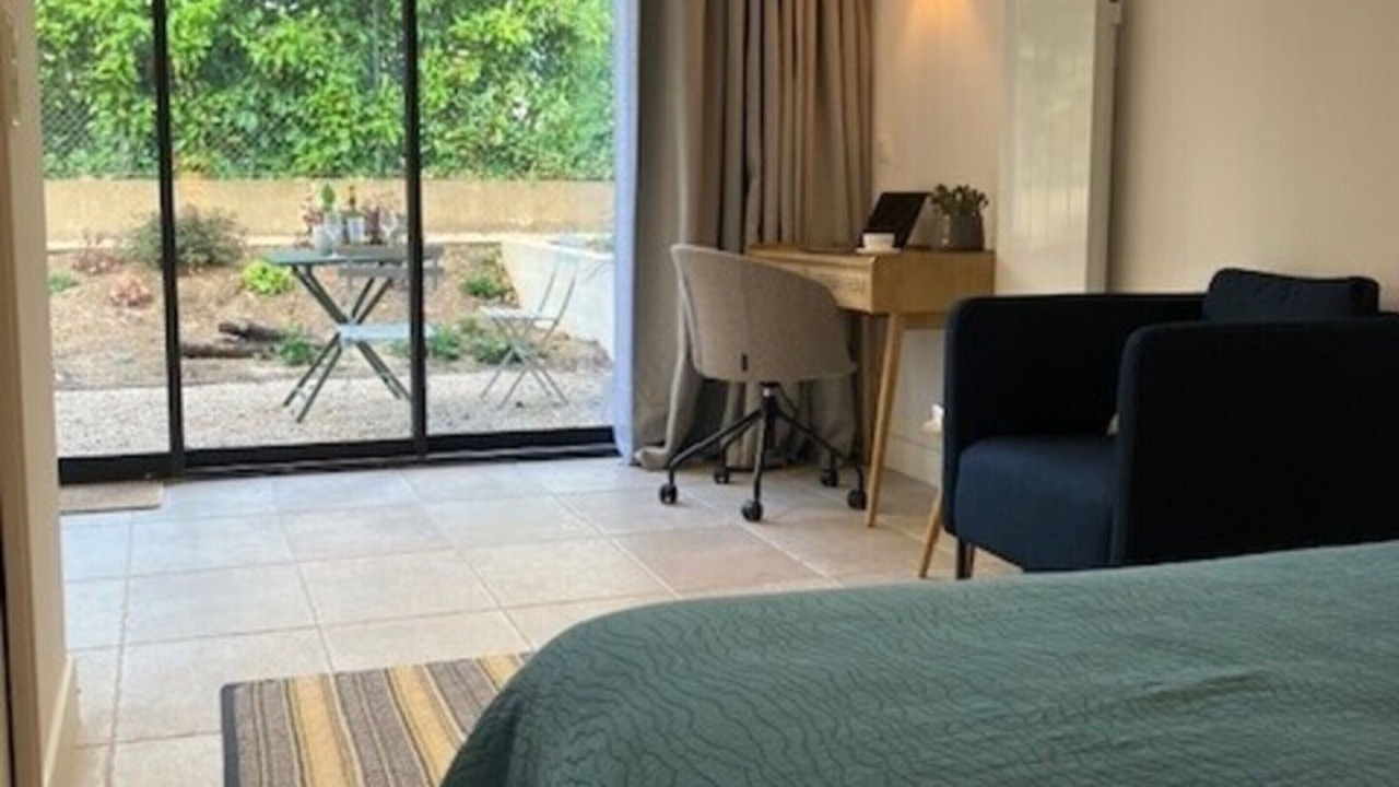 Photo of Bedroom in Charbonnieres-les-Bains