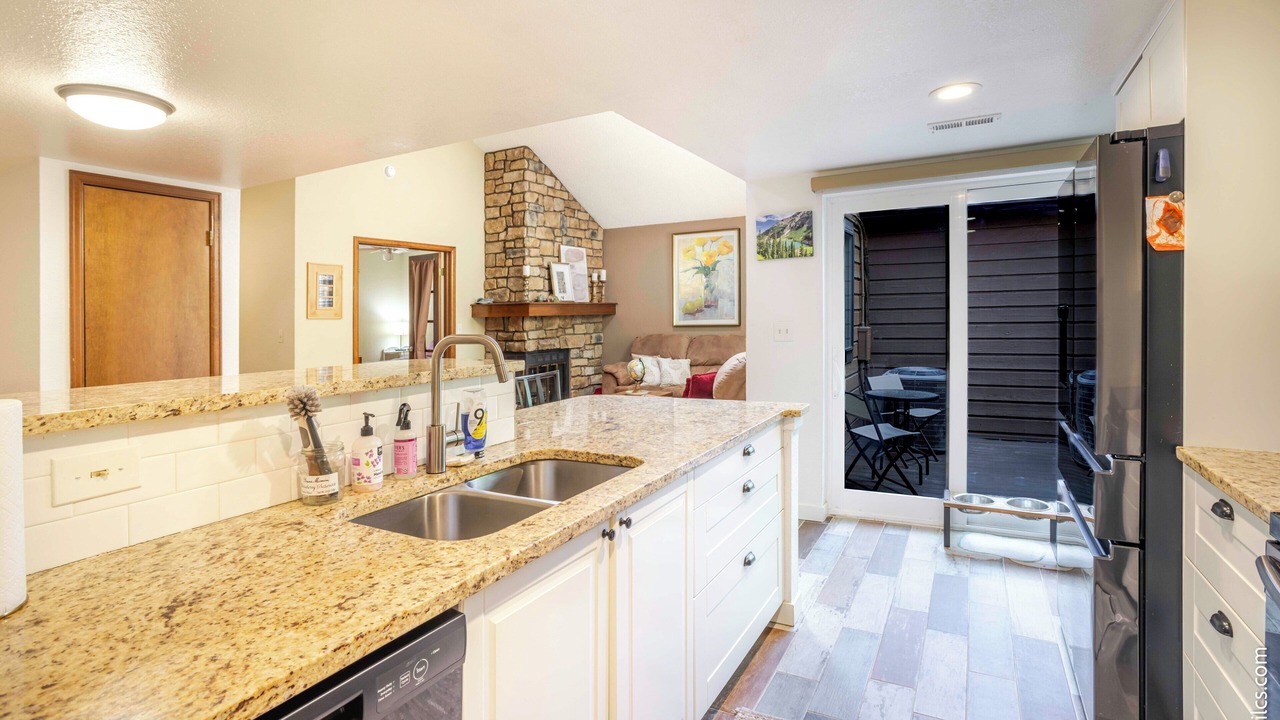 Photo of Kitchen in Gunbarrel