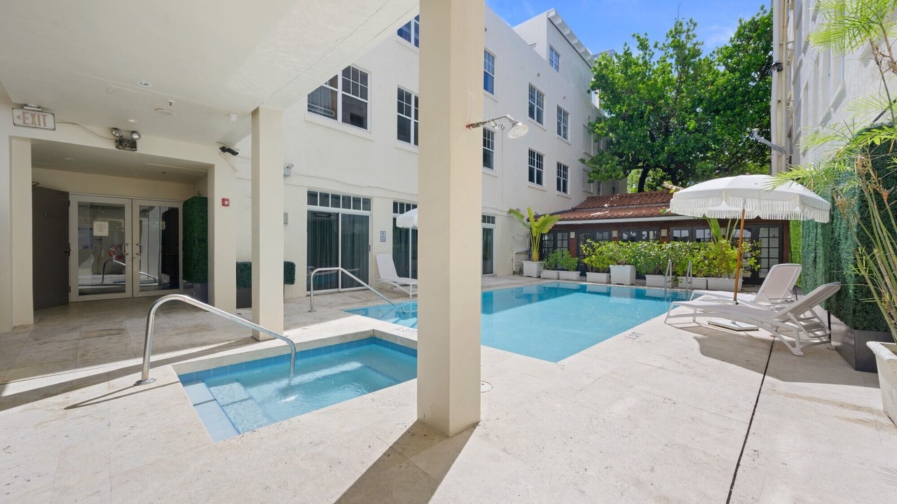 Photo of Outdoor in South Pointe