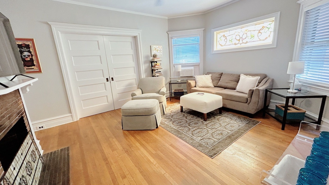 Photo of Livingroom in Montclair