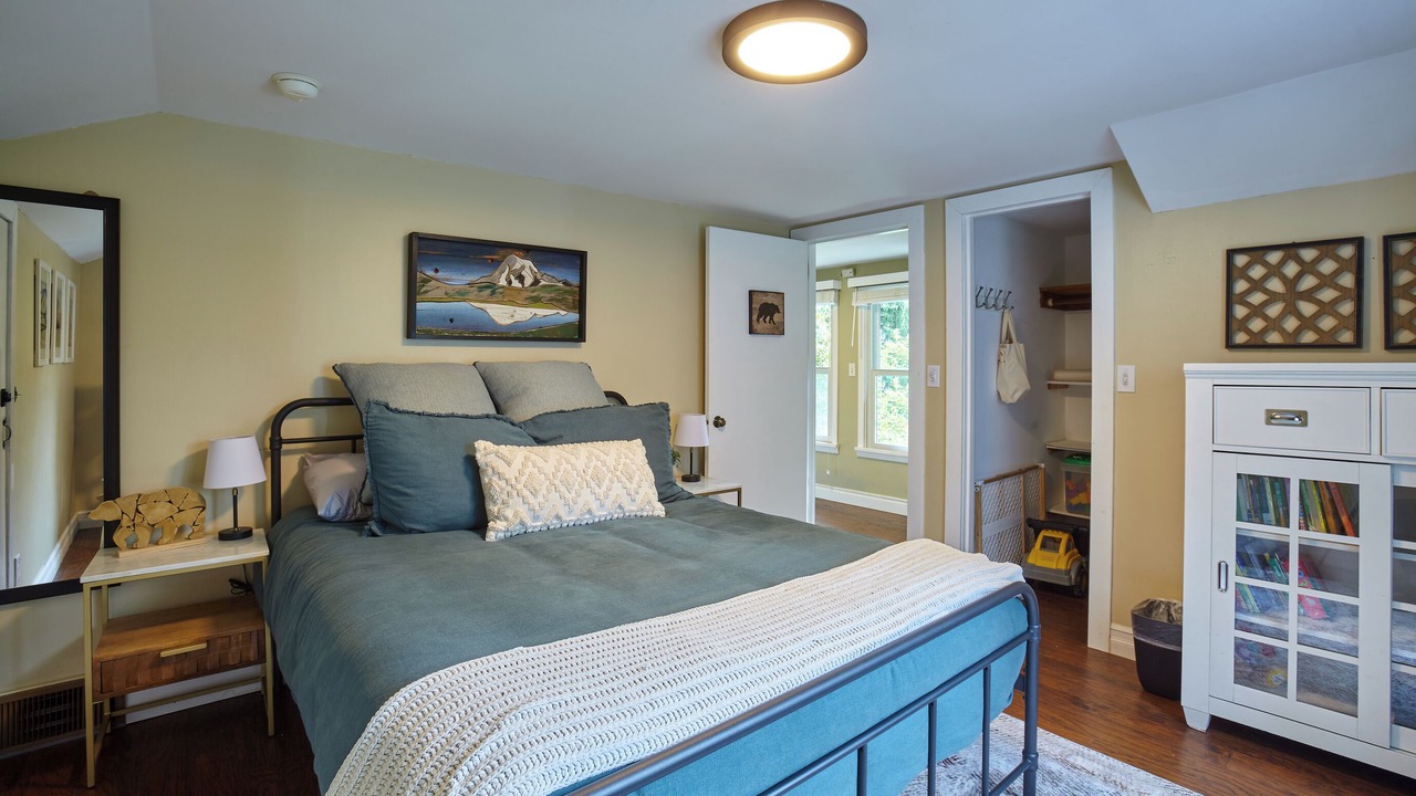 Photo of Bedroom in Olde Town