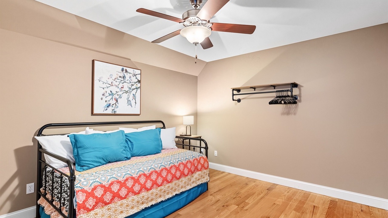 Photo of Bedroom in Allenton