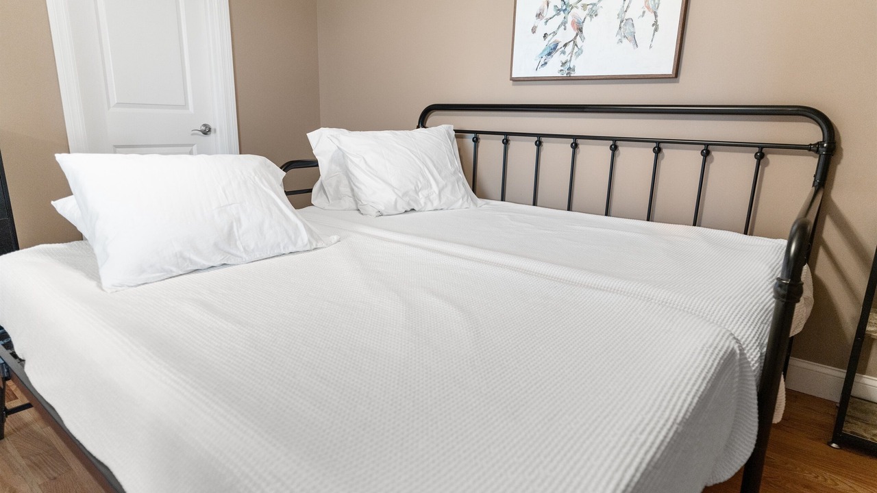Photo of Bedroom in Allenton
