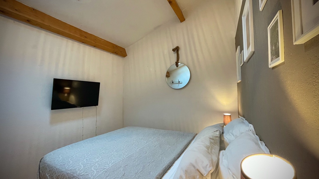 Photo of Bedroom in Calvisson