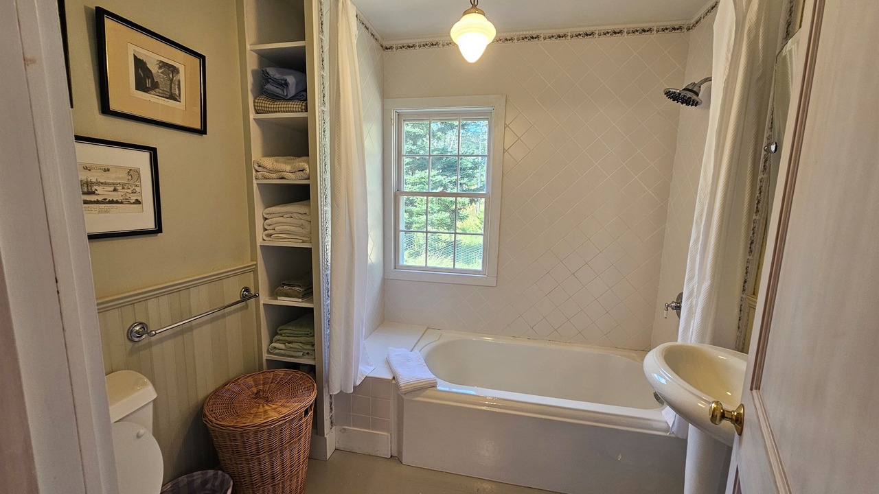 Photo of Bathroom in Stonington