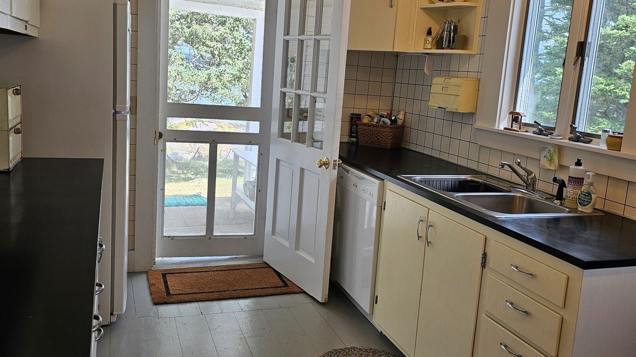 Photo of Kitchen in Stonington
