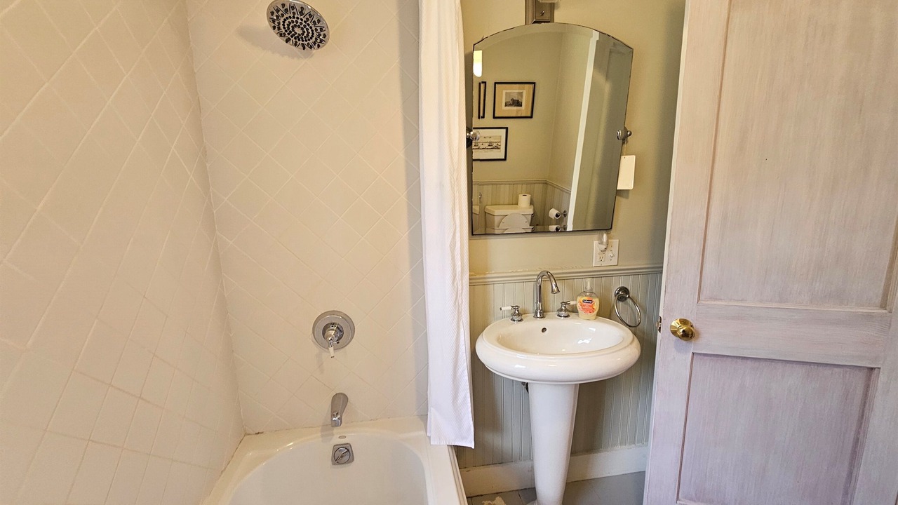 Photo of Bathroom in Stonington