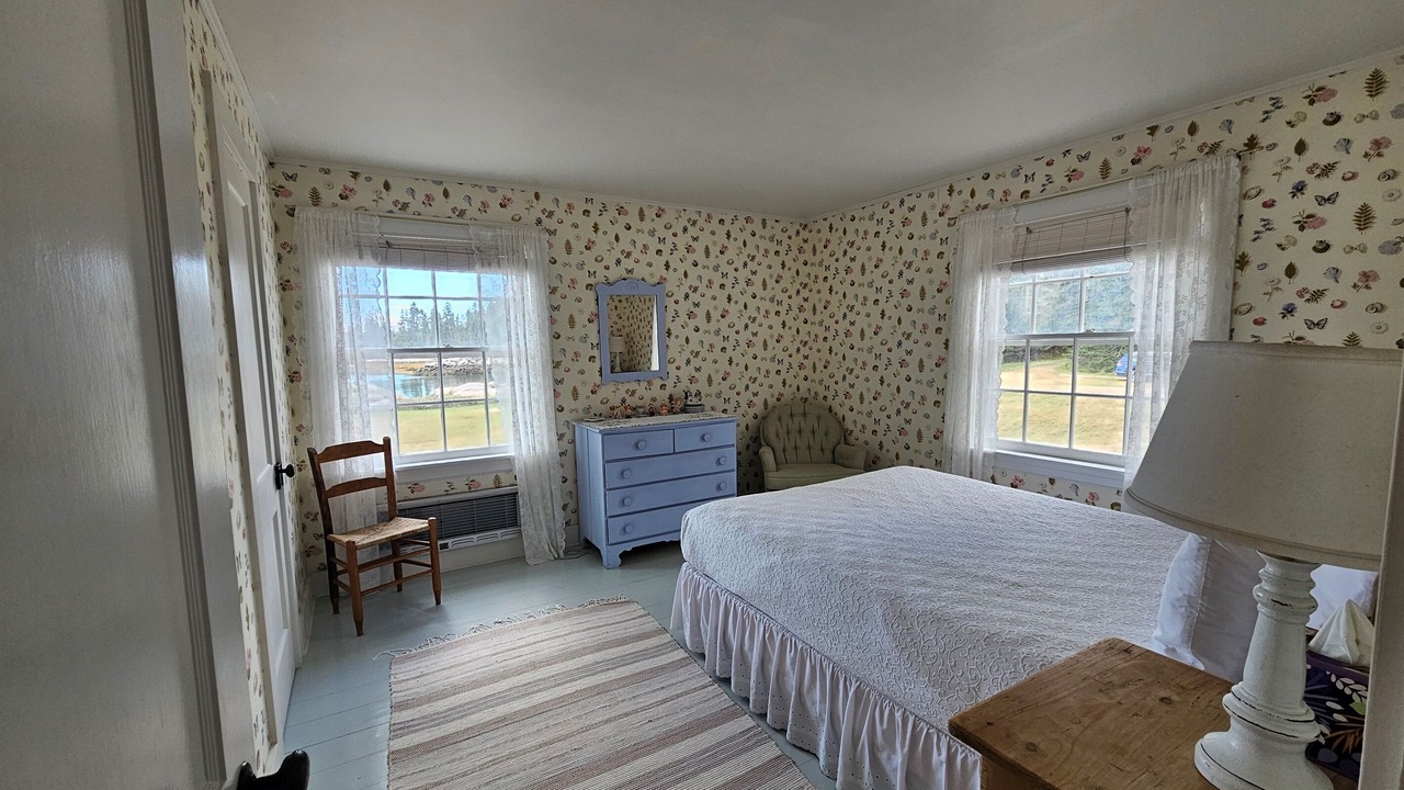 Photo of Bedroom in Stonington