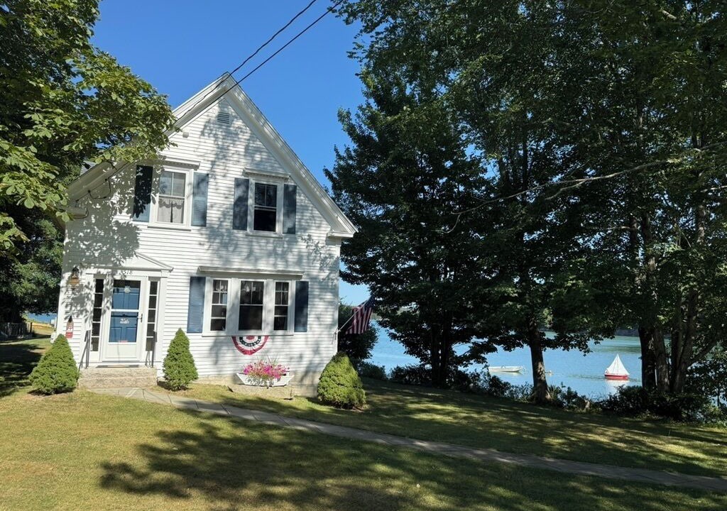Photo of Others in Deer Isle