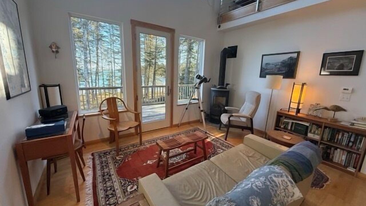 Photo of Livingroom in Stonington