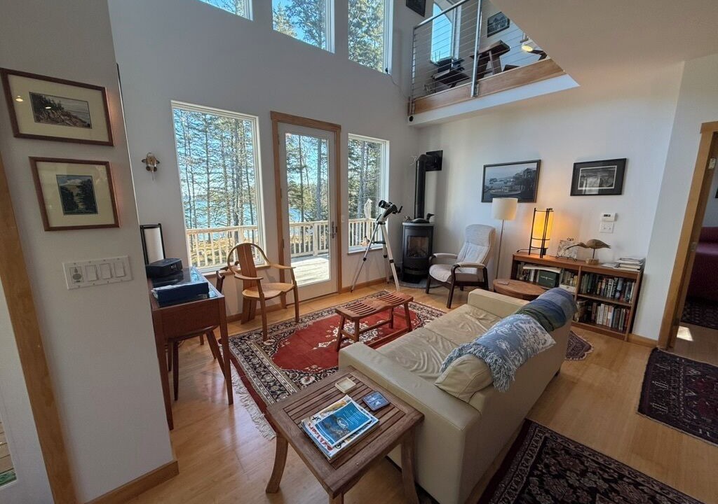 Photo of Livingroom in Stonington