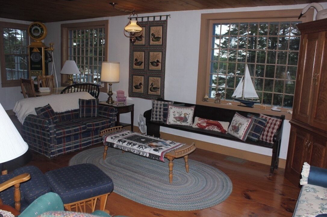 Photo of Livingroom in Deer Isle