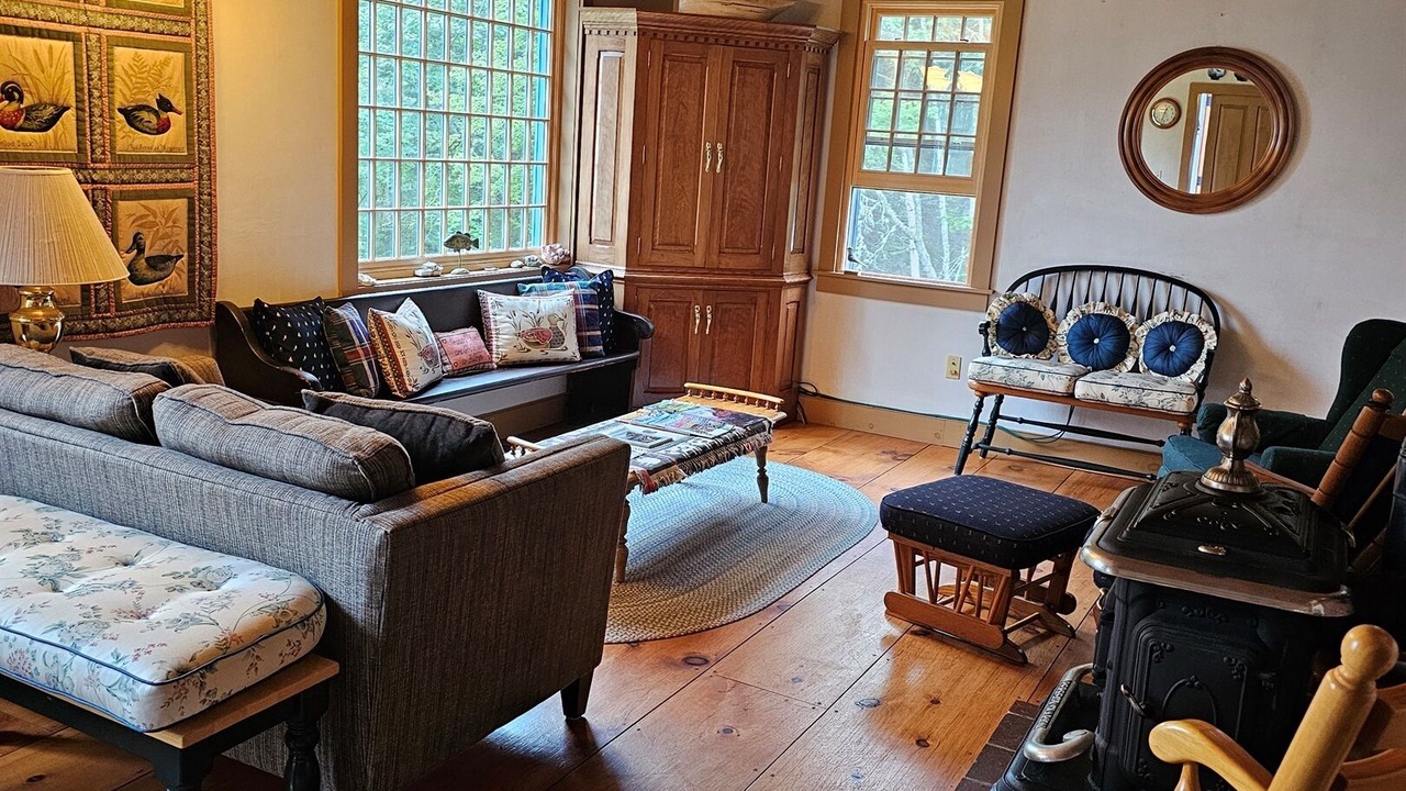 Photo of Livingroom in Deer Isle