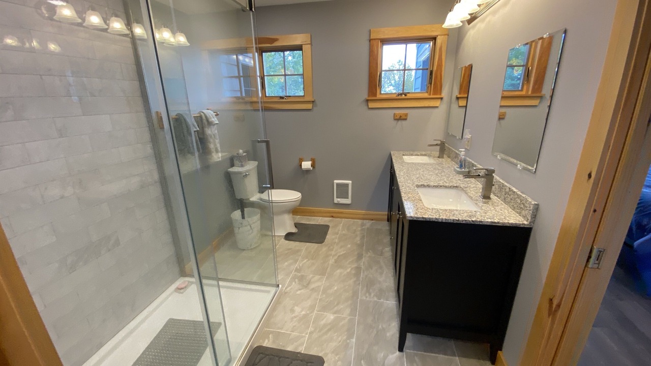 Photo of Others in Sedgwick