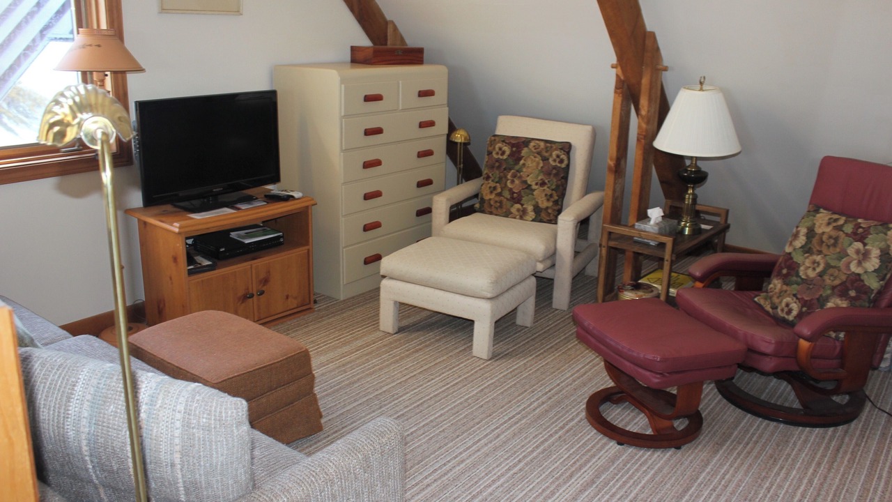Photo of Livingroom in Deer Isle