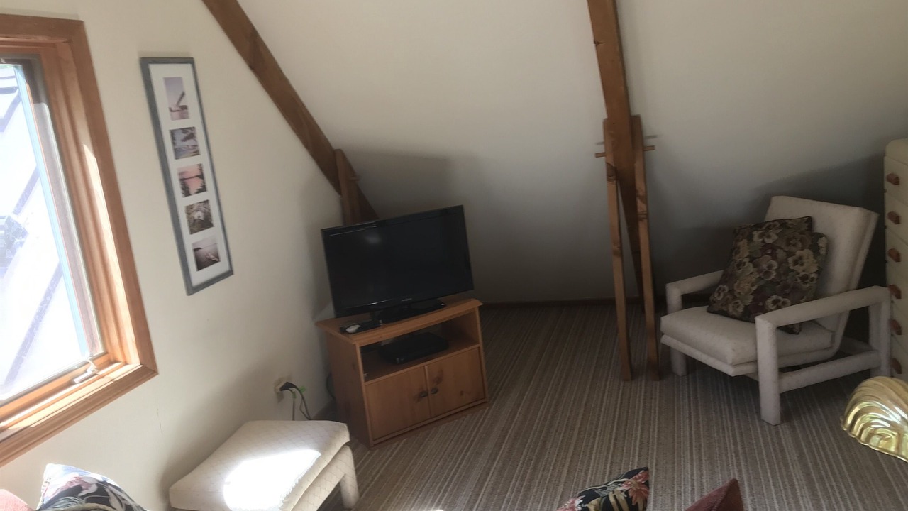 Photo of Livingroom in Deer Isle