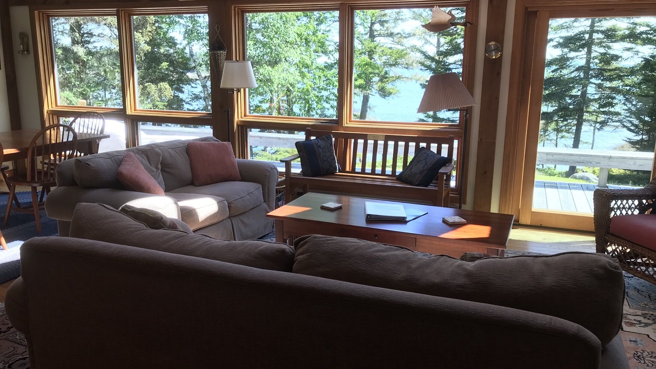 Photo of Livingroom in Deer Isle