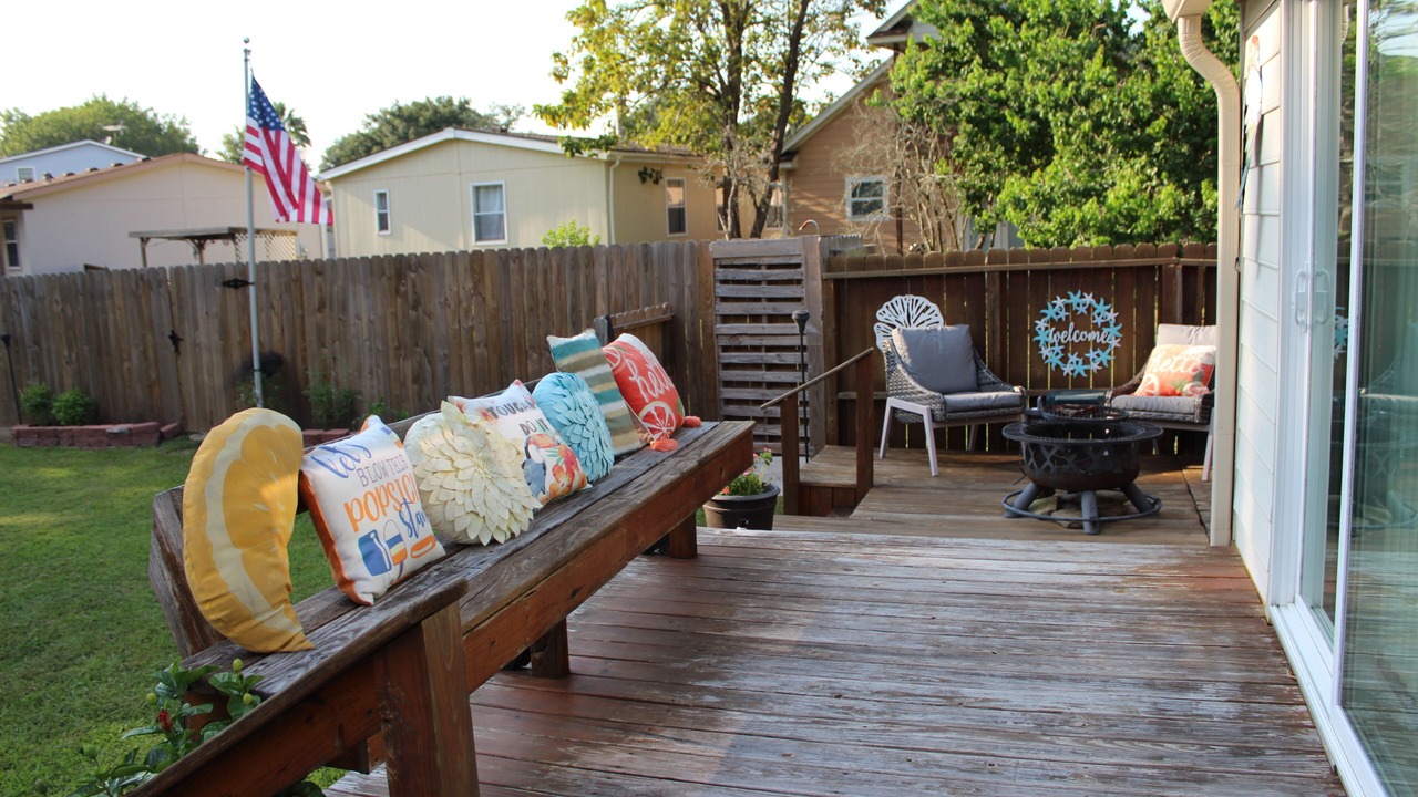 Photo of Patio Balcony in Willis