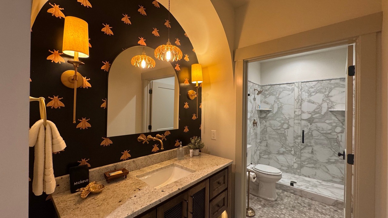 Photo of Bathroom in Midway