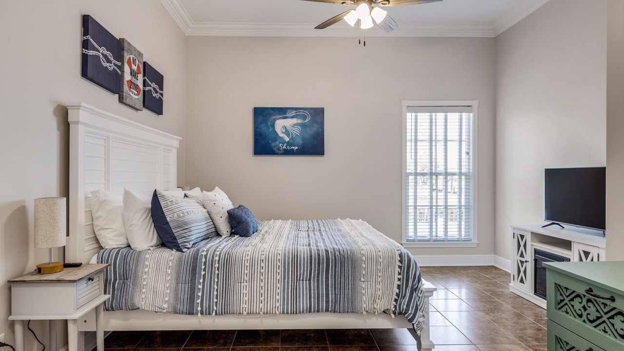 Photo of Bedroom in Perry