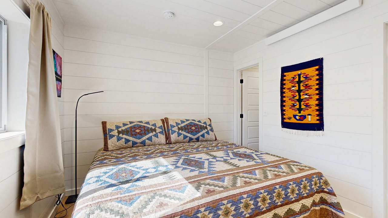Photo of Bedroom in Aspen Springs