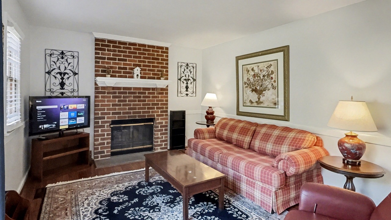 Photo of Livingroom in Midlothian