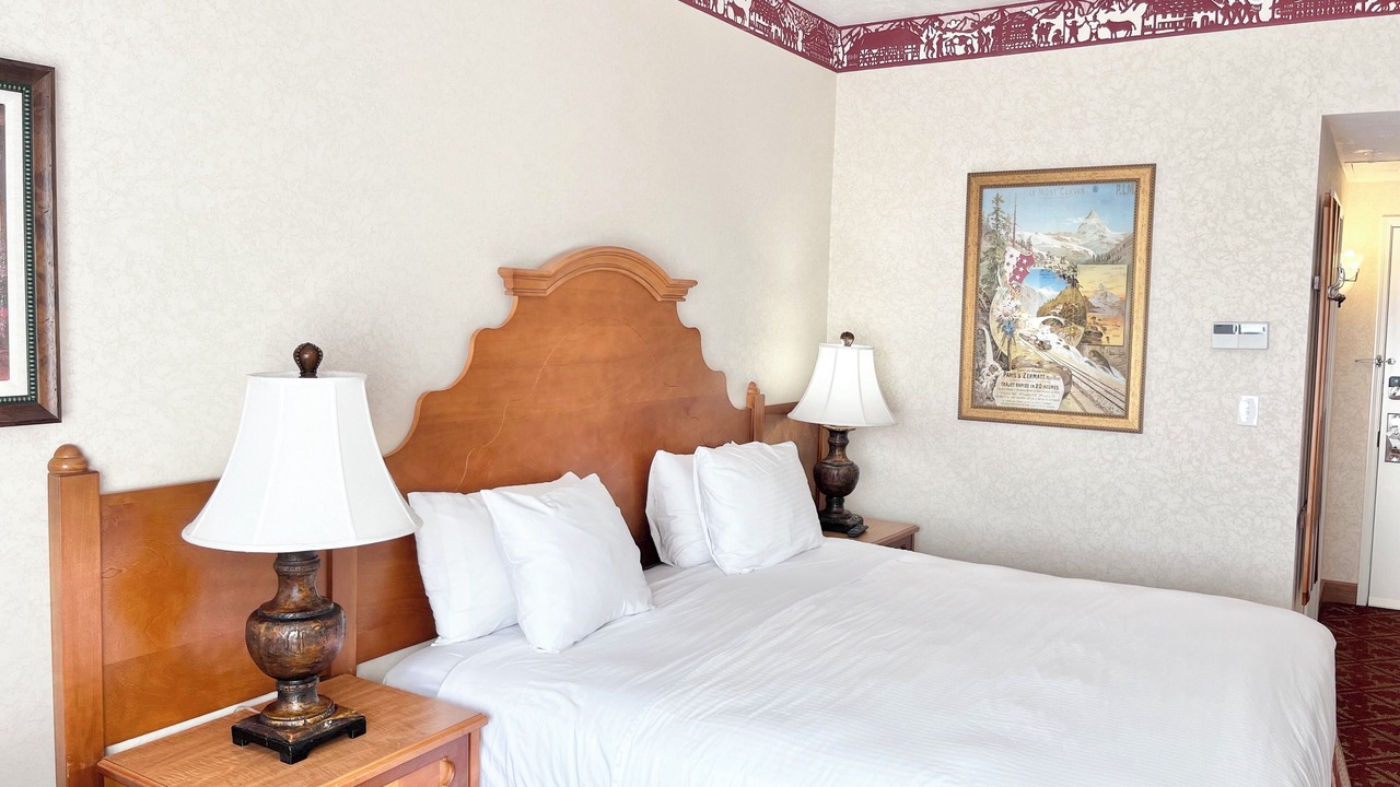 Photo of Bedroom in Midway