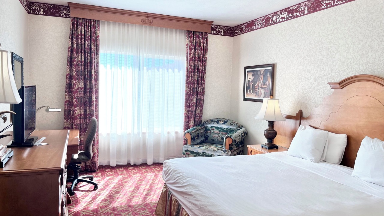 Photo of Bedroom in Midway