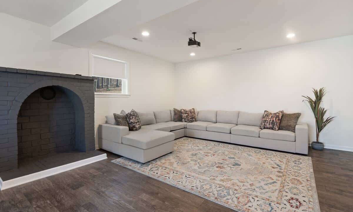 Photo of Livingroom in Warrenton